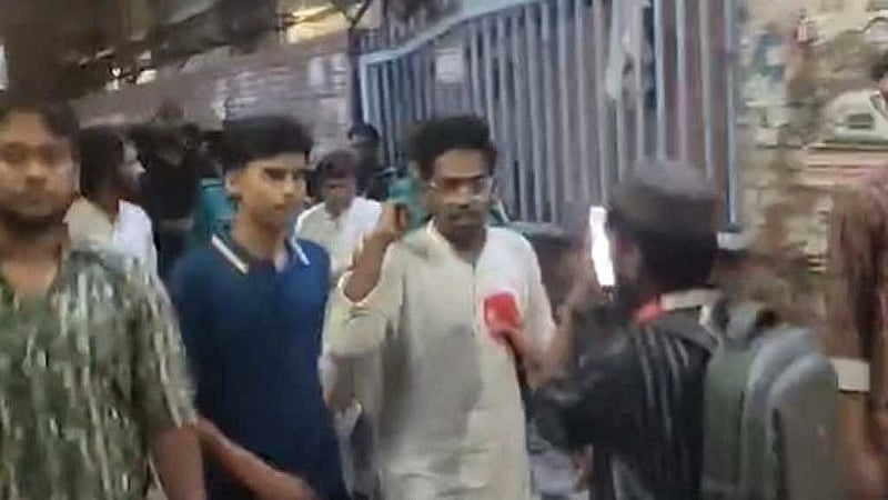 ছবি: ফেইসবুক থেকে নেওয়া।