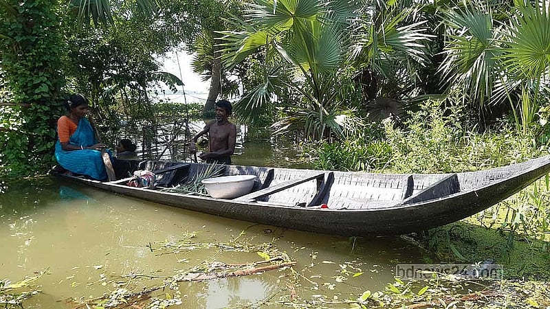 যশোরের ভবদহ জলাবদ্ধতা এবার প্রকট রূপ নিয়ে জনজীবনে বিপর্যয় ডেকে এনেছে।