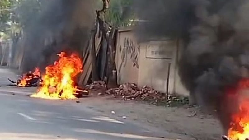 ভিডিও থেকে নেওয়া ছবি।