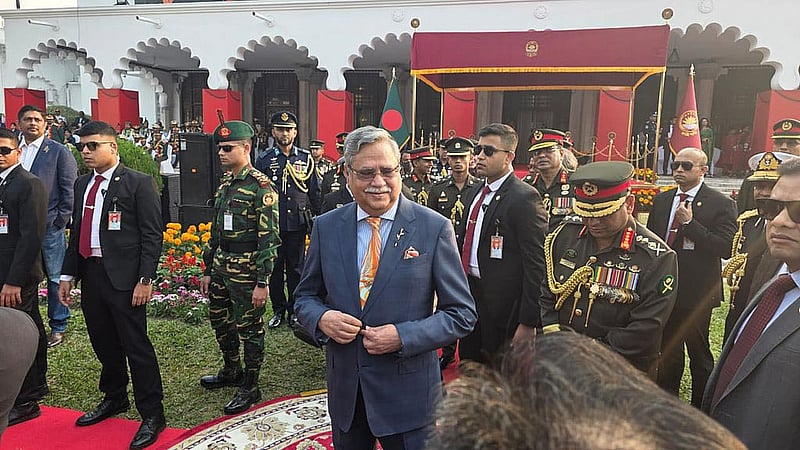 বিজয় দিবসে মঙ্গলবার বঙ্গভবনে সংবর্ধনা অনুষ্ঠানে রাষ্ট্রপতি মো. সাহাবুদ্দিন।