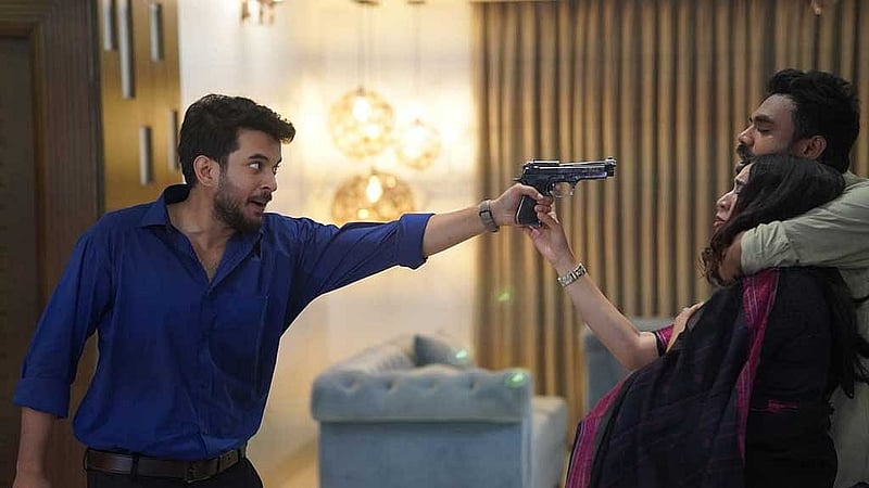 'কে কখন কোথায়' নাটকের দৃশ্য। ছবি: এনটিভির সৌজন্যে। 
