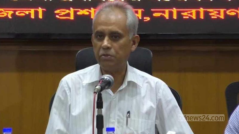 নির্বাচন কমিশনার মো. আলমগীর বলছেন, চতুর্থ ধাপে আইন শৃঙ্খলাবাহিনী আরও ‘ইনটেনসিভলি’ দায়িত্ব পালন করবে। 