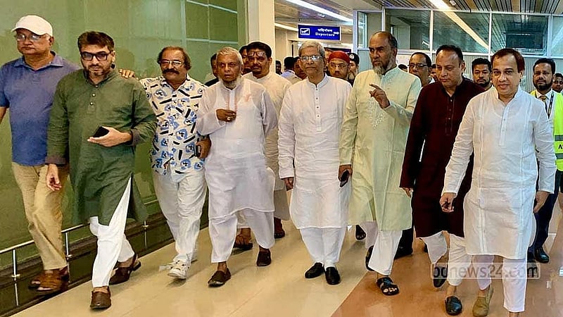 সিলেট সফরে মির্জা ফখরুল ইসলাম আলমগীর।