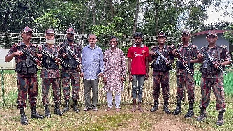 এ বি এম ফজলে করিম চৌধুরী।