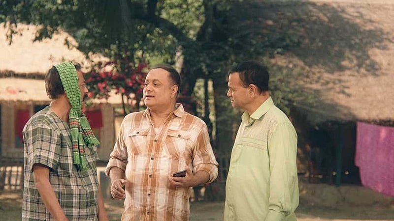 'জীবন একটা কুয়া' বিজ্ঞাপনচিত্রে অভিনেতা ফারুক আহমেদ,স্বাধীন খসরু এবং চিকিৎসক এজাজুল ইসলাম, ছবি: বিজ্ঞাপনচিত্র থেকে নেওয়া।