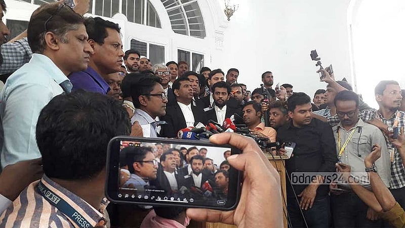 ট্রাইব্যুনালের চিফ প্রসিকিউটর মোহাম্মদ তাজুল ইসলাম।