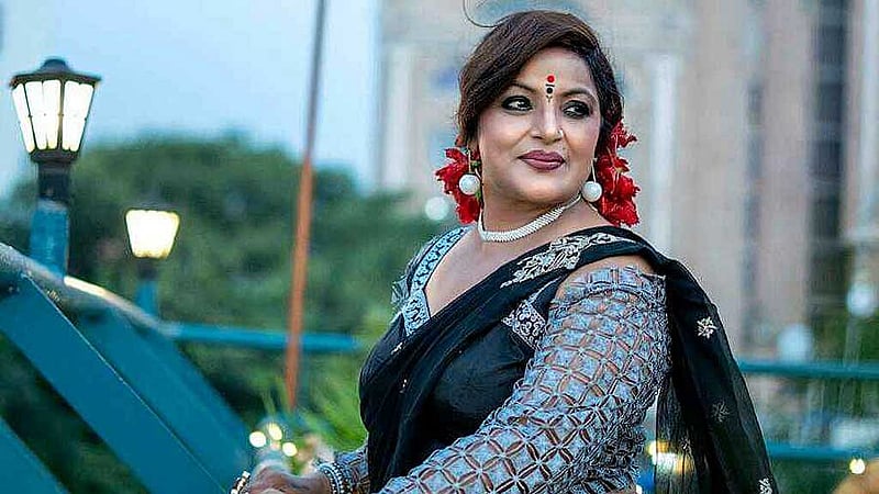 অভিনেত্রী পাপিয়া অধিকারী