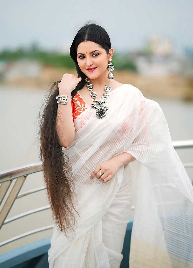 অভিনেত্রী পরীমনি। ছবি: পরীমনির ফেইসবুক থেকে নেওয়া।