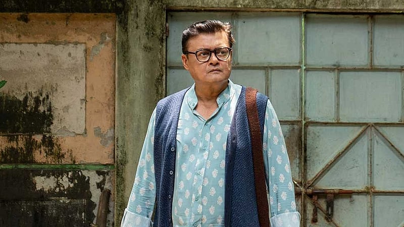 ‘গুলমোহর’ সিরিজের চরিত্রে অভিনেতা শাশ্বত চট্টোপাধ্যায়। ছবি: চরকির সৌজন্যে।