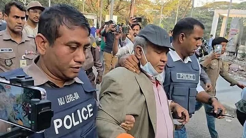 জাতীয় নির্বাচনের পর গত ১৫ ফেব্রুয়ারি ধানমণ্ডি ৩২ নম্বর এ ‘গণকান্না’ কর্মসূচি পালন করতে গিয়ে বাধার মুখে পড়েছিলেন অধ্যাপক জামাল উদ্দীন।