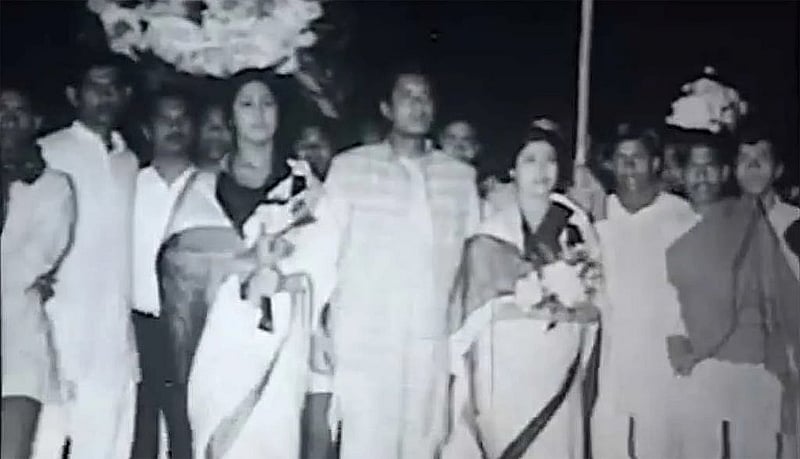 ‘জীবন থেকে নেয়া’ ছবিতে প্রভাতফেরির দৃশ্য। ছবি: ভিডিও থেকে