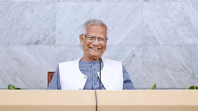 তেজগাঁওয়ে মঙ্গলবার প্রধান উপদেষ্টার কার্যালয়ে উপদেষ্টা পরিষদের বৈঠক হয়। সভাপতিত্ব করেন প্রধান উপদেষ্টা মুহাম্মদ ইউনূস। ছবি: পিআইডি