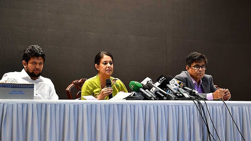 বৃহস্পতিবার উপদেষ্টা পরিষদের বৈঠকের সিদ্ধান্ত জানাতে ব্রিফিংয়ে পরিবেশ ও বন উপদেষ্টা সৈয়দা রিজওয়ানা হাসান।