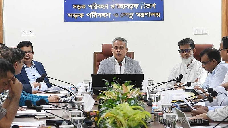 সড়ক পরিবহন ও সেতুমন্ত্রী শেখ রবিউল আলম। 