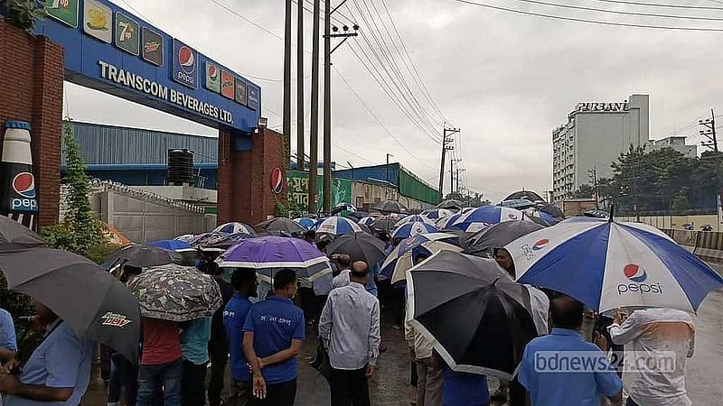 শ্রমিক অসন্তোষ কেবল পোশাক কারখানা নয়, ওষুধ শিল্প, জুতার কারখানা এবং অন্যান্য শিল্পেও ছড়িয়েছে।