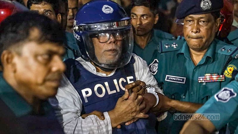 গত ১৩ অগাস্ট সালমান এফ রহমানকে গ্রেপ্তারের পর আন্দোলনে হত্যার একাধিক মামলায় গ্রেপ্তার দেখানো হয়েছে। তার বিরুদ্ধে অর্থ পাচার ও আর্থিক অনিয়মের একাধিক তদন্তও চালু আছে।