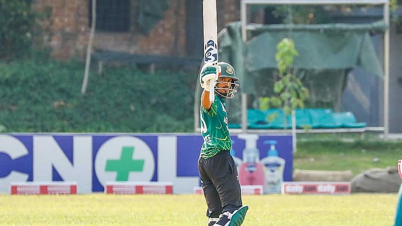 অমিতের লড়াই বিফলে গেল। ছবি: রিমার্ক হারল্যান স্পোর্টস।
