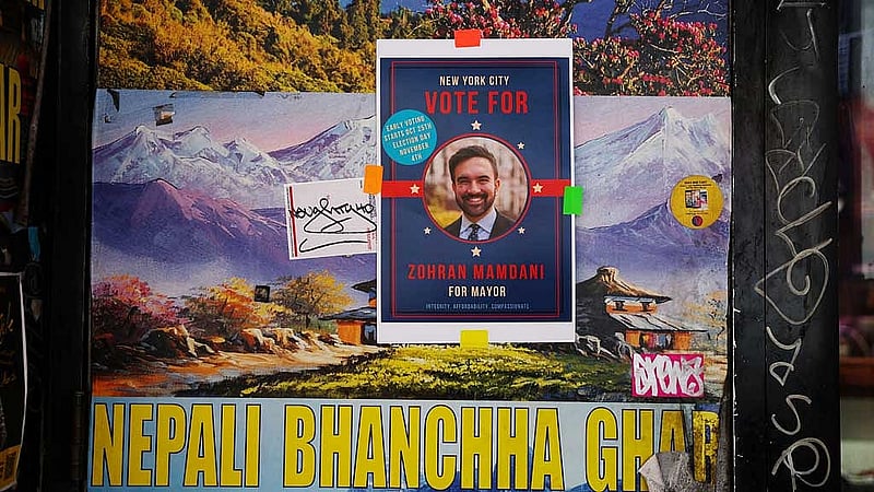 জোহরান মামদানির মায়ের বাড়ি ভারতে, ফলে ভাতীয় উপমহাদেশের অভিবাসীদের সমর্থন পেয়েছেন তিনি। ছবি: রয়টার্স