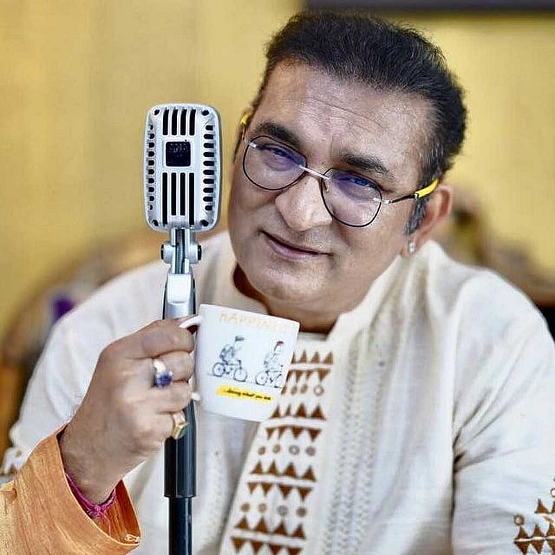 ভারতীয় হিন্দি সিনেমার প্লেব্যাক শিল্পী অভিজিৎ ভট্টাচার্য