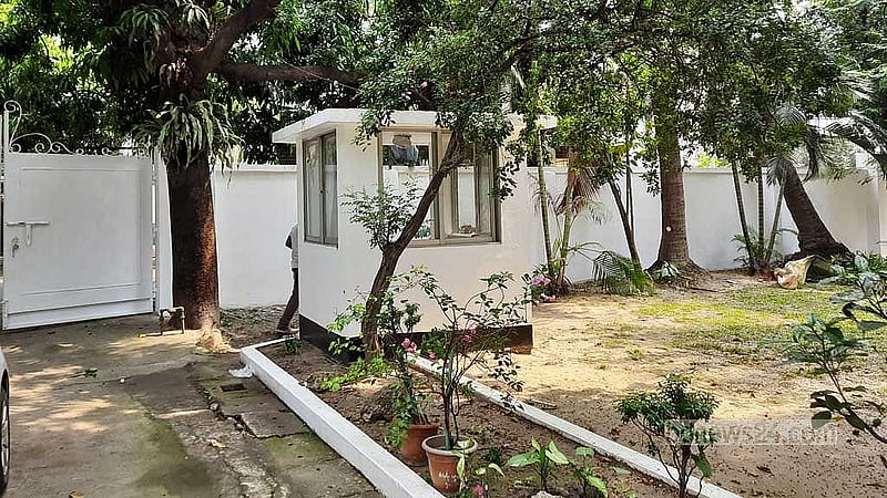 নিরাপত্তাকর্মীদের জন্য প্রস্তুত করা হচ্ছে ‘মাহবুব ভবনের’ গার্ড রুম।  