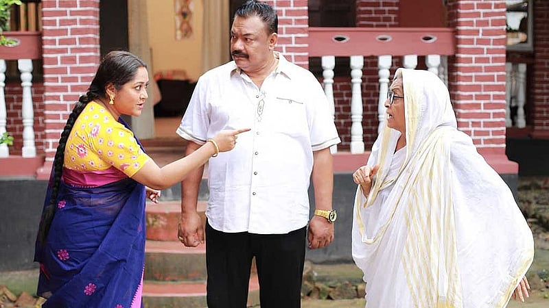 ‘রূপনগর’ নাটকের দৃশ্য। ছবি: দীপ্ত টেলিভিশনের সৌজন্যে।  
