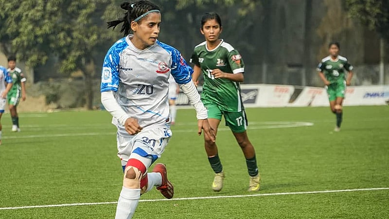 বিকেএসপির জালে দ্বিতীয়ার্ধের যোগ করা সময়ে গোল করেন শামসুন্নাহার জুনিয়র। ছবি: বাফুফে