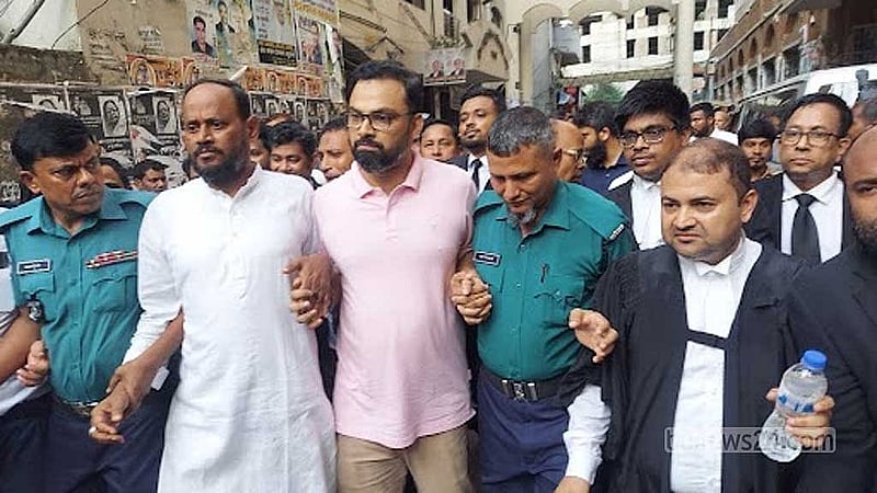 আদালতে সুলতান সালাউদ্দিন টুকু