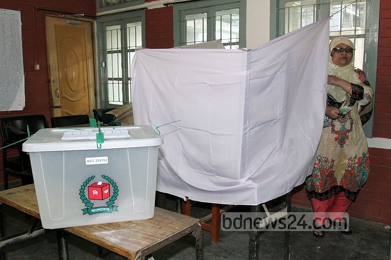 আগামীতে স্বচ্ছ্ব ব্যালট বাক্সেই ভরসা রাখছে ইসি