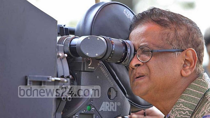 লেখক পরিচয়ের বাইরে চলচ্চিত্র নির্মাতা হিসেবেও সফল ছিলেন হুমায়ূন আহমেদ। ছবি: মুস্তাফিজ মামুন/বিডিনিউজ টোয়েন্টিফোর ডটকম