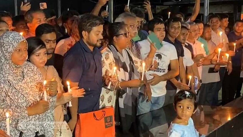 ধানমন্ডি ৩২ নম্বরে জাতির পিতা বঙ্গবন্ধু শেখ মুজিবুর রহমানের স্মৃতির প্রতি শ্রদ্ধার আয়োজন।