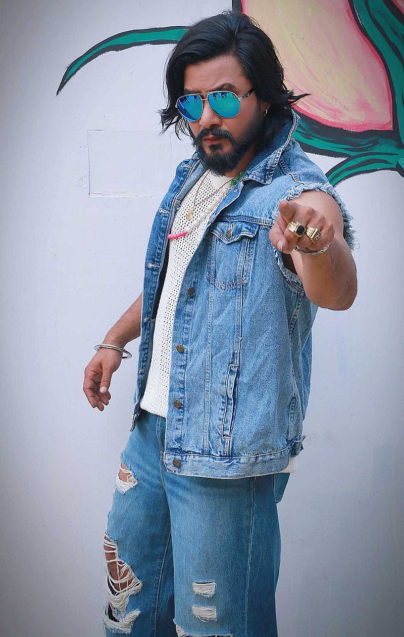 গায়ক সৈয়দ অমি। ছবি: অমির সৌজন্যে। 