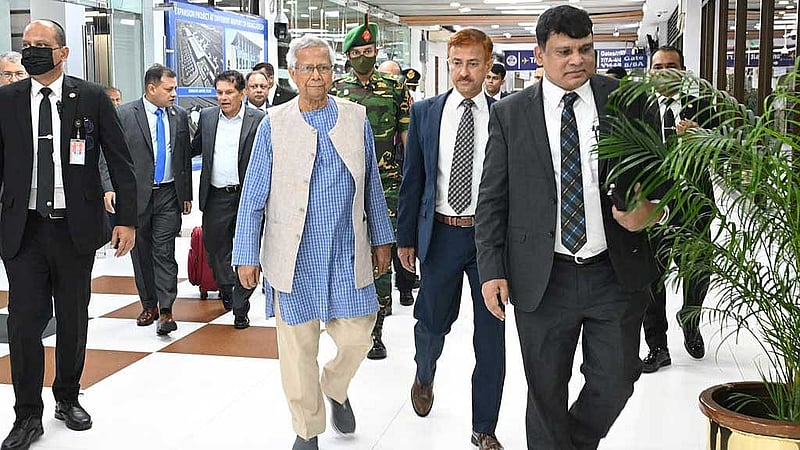 ছবি: প্রধান উপদেষ্টার প্রেস উইং