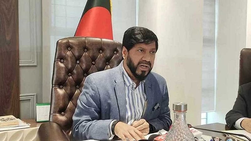 বিএসইসি কার্যালয়ে মঙ্গলবার সাংবাদিকদের সঙ্গে মতবিনিময় সভায় বিএসসি চেয়ারম্যান খন্দকার রাশেদ মাকসুদ।  