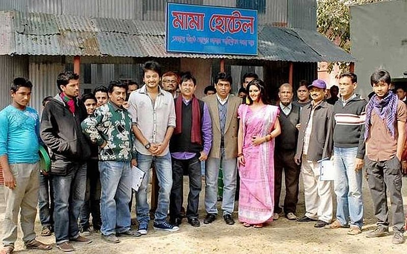 'রানা প্লাজা' সিনেমার শিল্পী ও কলাকুশলীরা 