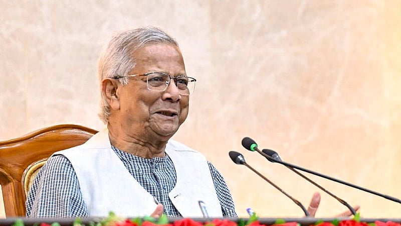 অন্তর্বর্তীকালীন সরকারের প্রধান উপদেষ্টা মুহাম্মদ ইউনূস সোমবার তার কার্যালয়ের কর্মকর্তা-কর্মচারীদের উদ্দেশ্যে বিদায়ী ভাষণ দেন