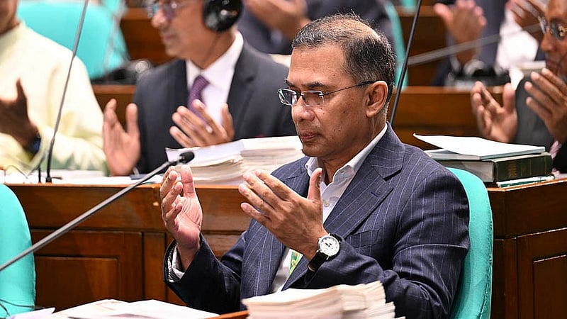 ত্রয়োদশ জাতীয় সংসদের প্রথম অধিবেশন শুরুর আগে বৃহস্পতিবার সকালে দোয়া হয়