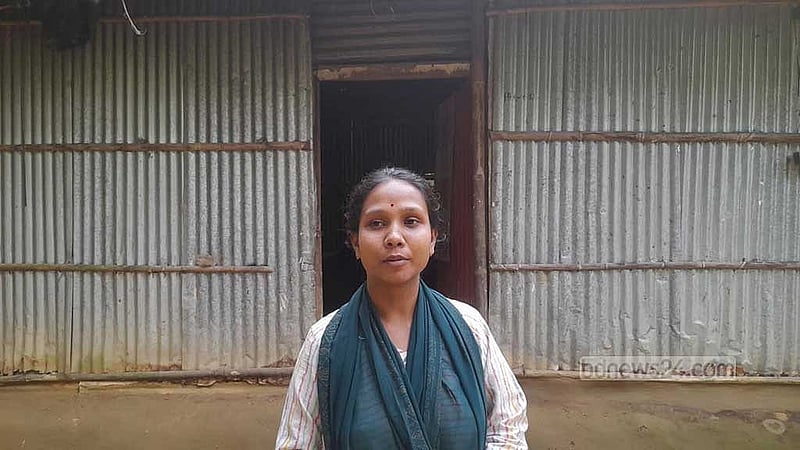 লাক্কাতুরা চা বাগানের শ্রমিক মোহনা গোয়ালা