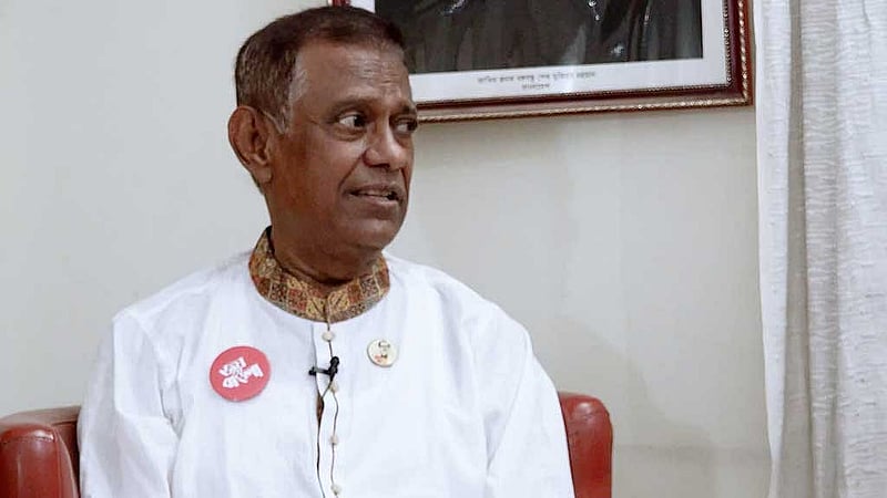 সুপ্রিম কোর্টের আপিল বিভাগের অবসরপ্রাপ্ত বিচারপতি এএইচএম শামসুদ্দিন চৌধুরী মানিক। ফাইল ছবি