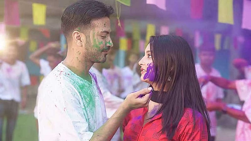 ‘অবুঝ প্রেম’ নাটকের দৃশ্যে ইয়াশ রোহান ও নাজনীন নিহা। ছবি: প্রযোজনা প্রতিষ্ঠানের সৌজন্যে।    
