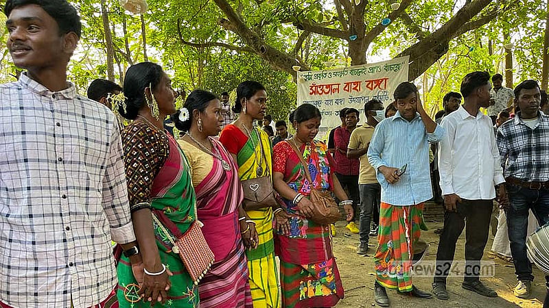 জাহাঙ্গীরনগর বিশ্ববিদ্যালয়ে দ্বিতীয়বারের মতো হয় ‘সাঁওতাল বাহা বঙ্গা’।