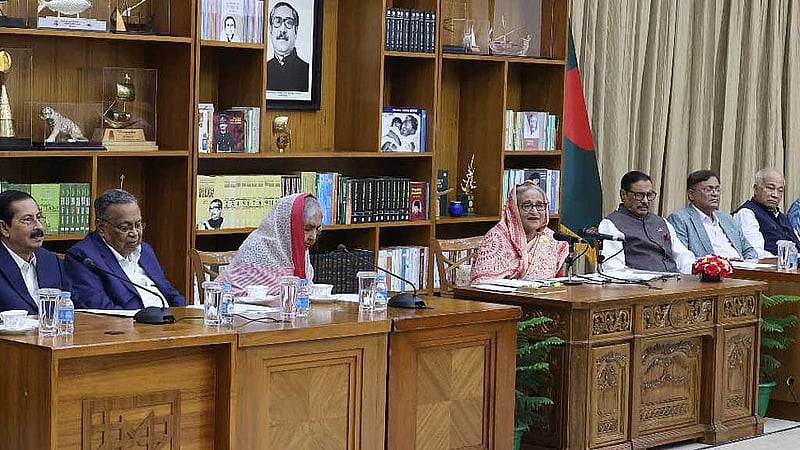 আন্দোলনের কারণে বিরক্ত হয়ে ২০১৮ সালে প্রথম ও দ্বিতীয় শ্রেণির সরকারি চাকরি থেকে কোটা তুলে দিয়েছিলেন বলে সংবাদ সম্মেলনে মন্তব্য করেন প্রধানমন্ত্রী।