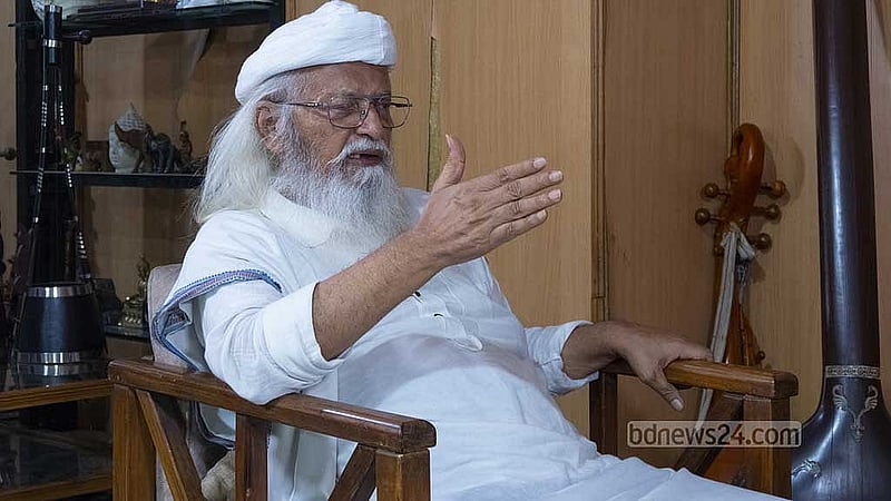 বিডিনিউজ টোয়েন্টিফোর ডটকমের ইনসাইড আউট অনুষ্ঠানে কলামনিস্ট ও চিন্তক ফরহাদ মজহার।