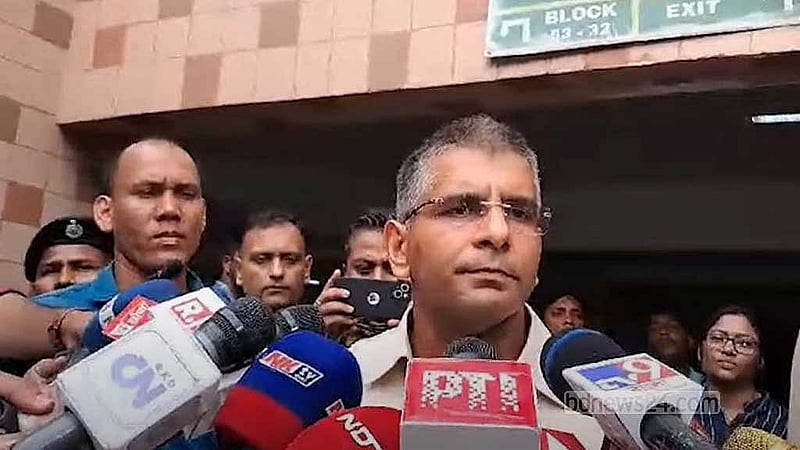 পশ্চিমবঙ্গ সিআইডির আইজি অখিলেশ চতুর্বেদী