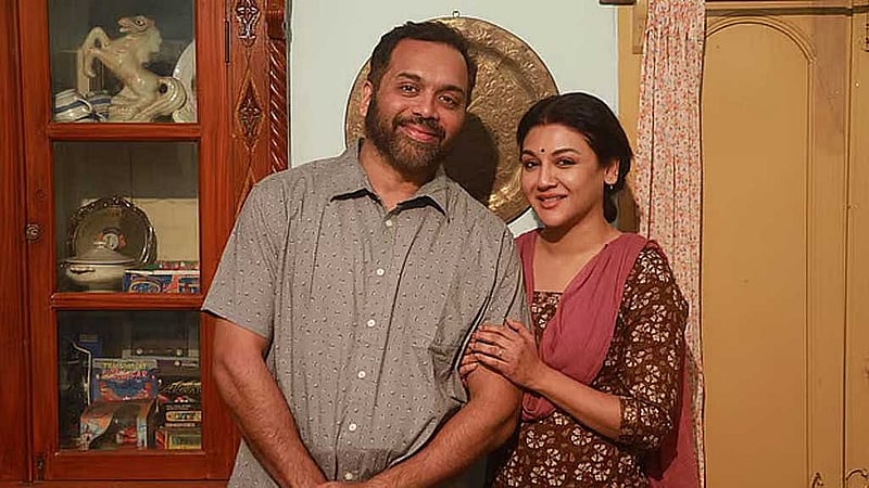 ওয়েব সিরিজ 'জিম্মির' দৃশ্যে ইরেশ যাকের ও জয়া আহসান, ছবি: প্রযোজনা প্রতিষ্ঠানের সৌজন্যে।  