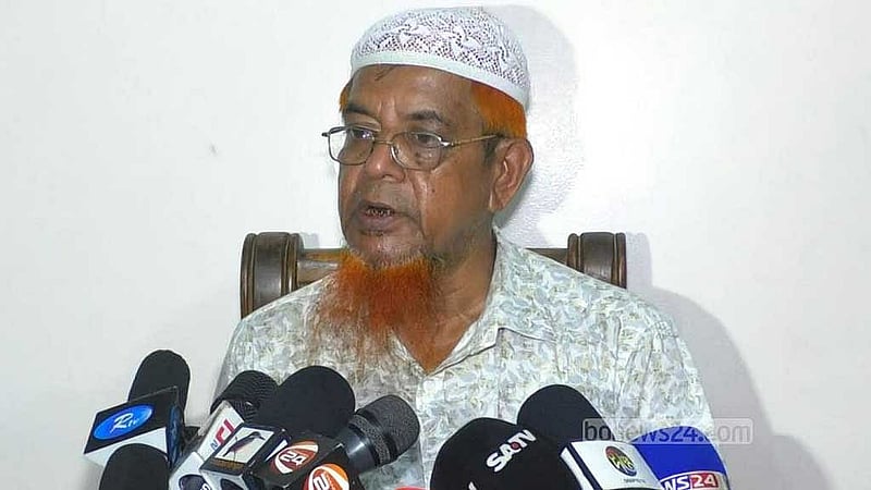 মৃত্যুর আগে ছেলে হত্যার বিচার দেখে যেতে চান নিহত তাজুল ইসলামের বাবা আবুল খায়ের। 