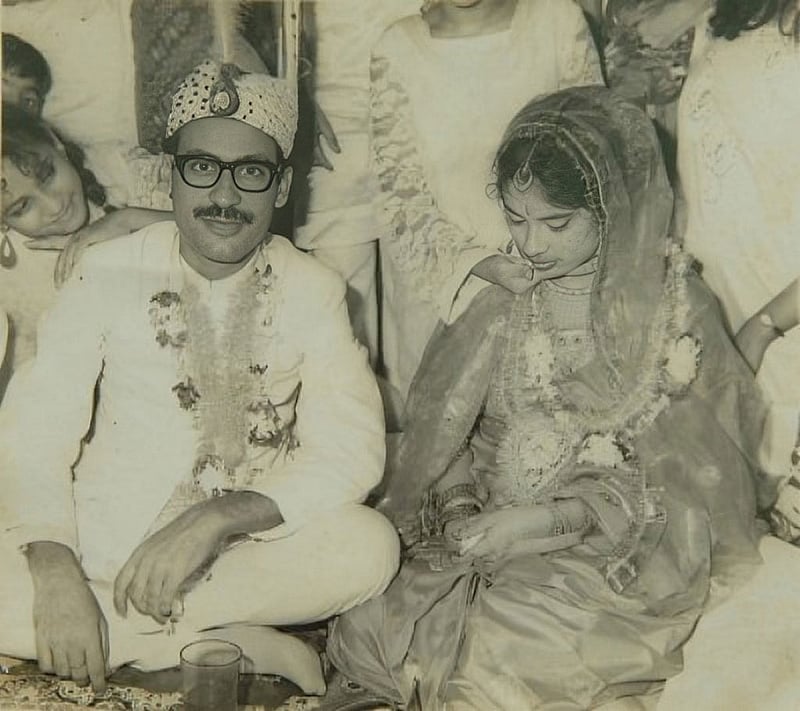 ১৯৭০ সালে ঘর বাঁধেন আবুল হায়াত ও স্ত্রী শিরিন হায়াত। ছবি: বিএমডিবি