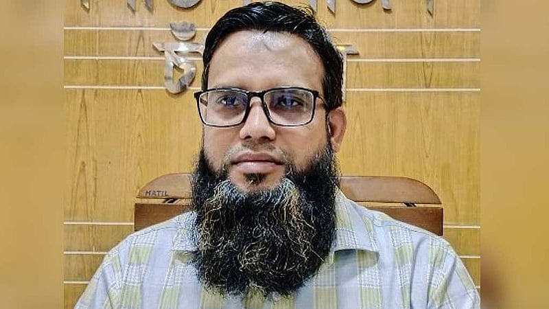 চিকিৎসক মোহাম্মদ নুর আলম দীন।