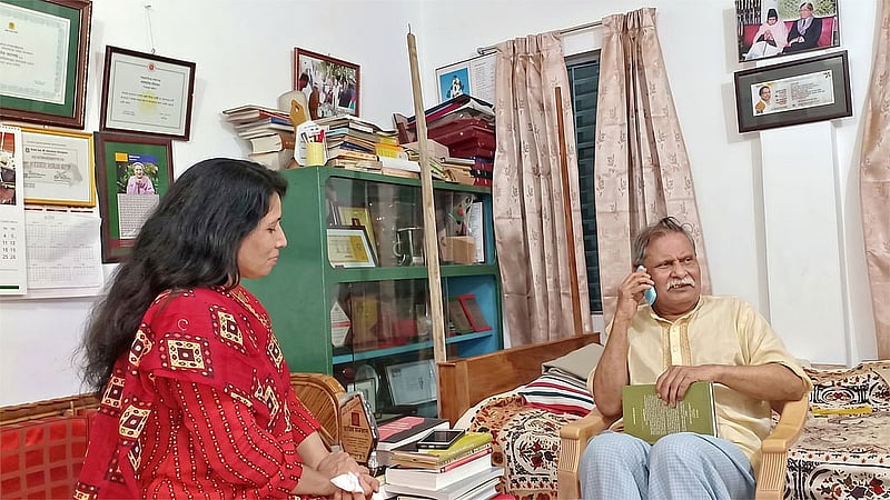 যতীন সরকারের সঙ্গে বনশ্রী ডলি।