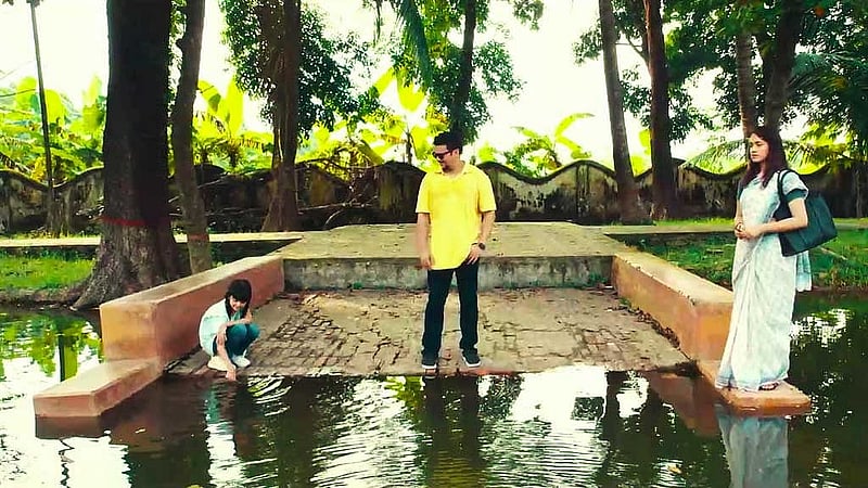 'শেকড়' সিনেমার দৃশ্য। ছবি: নির্মাতার সৌজন্যে।