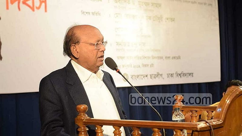 ১৯৬৯ সালে রেসকোর্স ময়দানে সর্বদলীয় ছাত্রসংগ্রাম পরিষদের সভাপতি হিসেবে তোফায়েল ‘বঙ্গবন্ধু’ উপাধি দেন শেখ মুজিবুর রহমানকে।